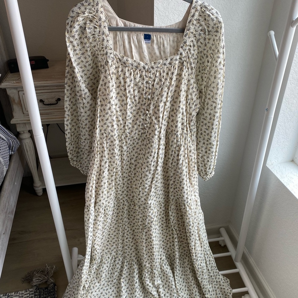Old Navy Long Sleeve Midi Dress NWT